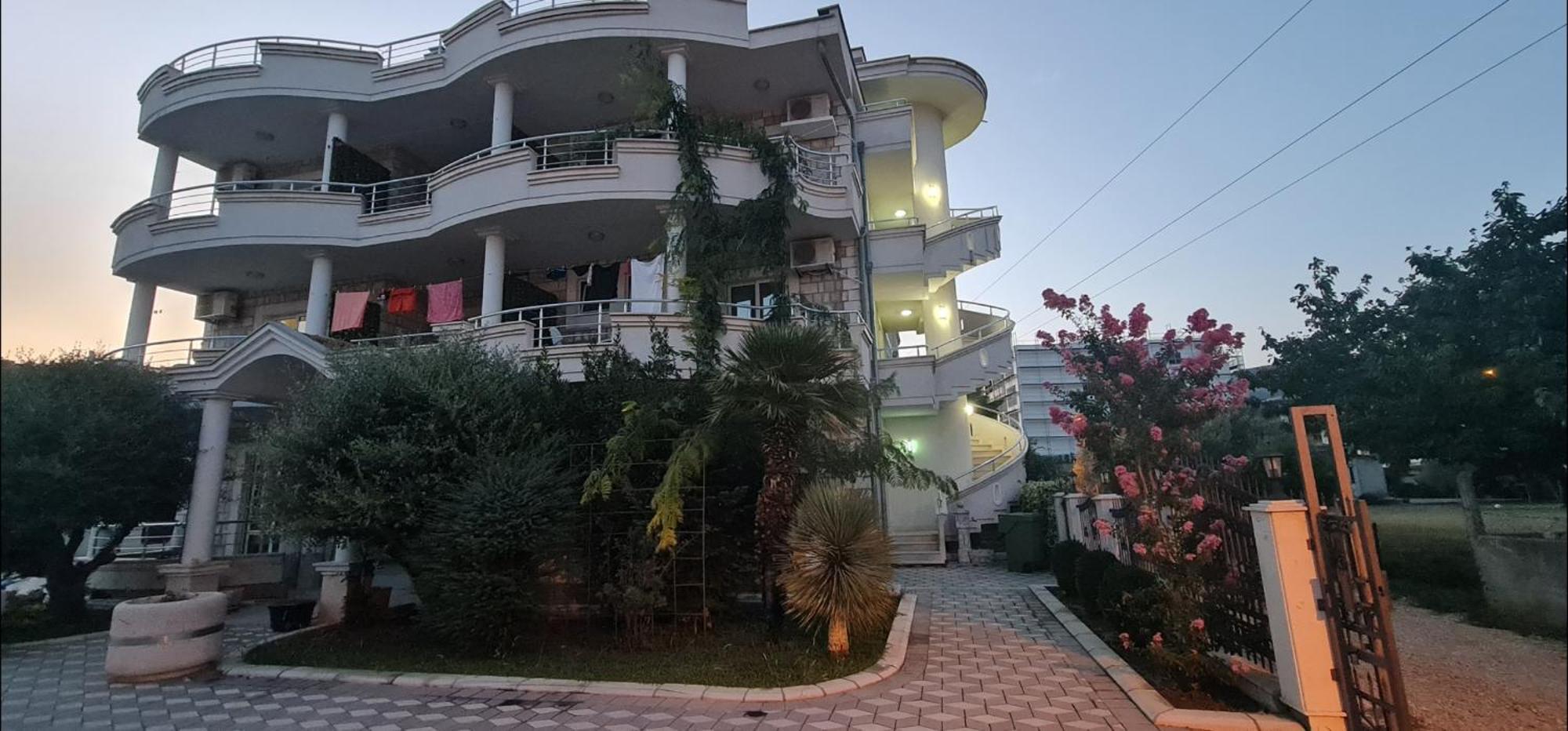 Meti Apartments Ulcinj Exterior photo